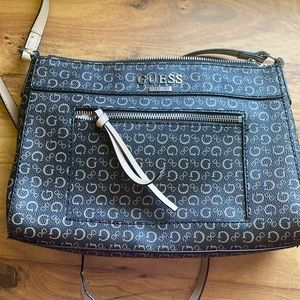 Guess Crossbody Bag